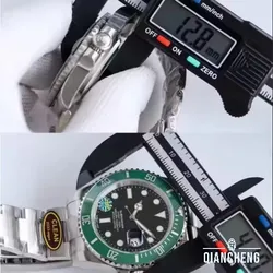 Famous Designer Logo Stainless Steel Case Watch Designer
